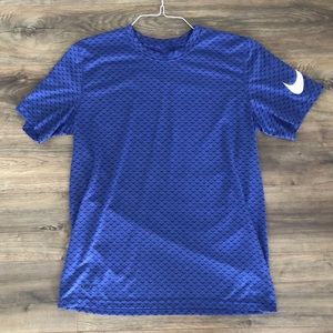 Nike DriFit Shirt